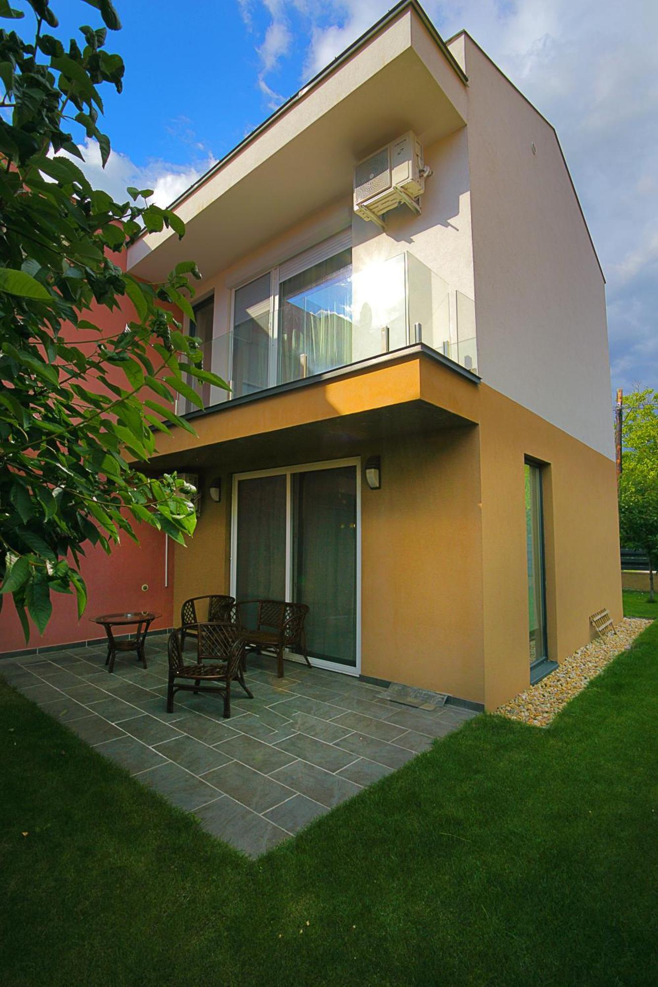 Townhouse On Budapest Border Budaörs Exterior foto